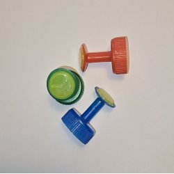 Vandflaske Studs - Rd/Grn/Bl S